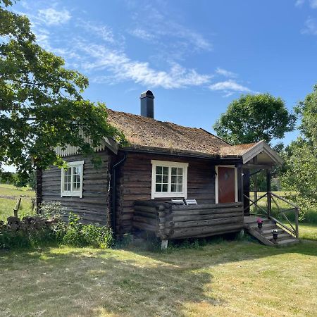 Backgardens Timmerstuga Falköping Dış mekan fotoğraf