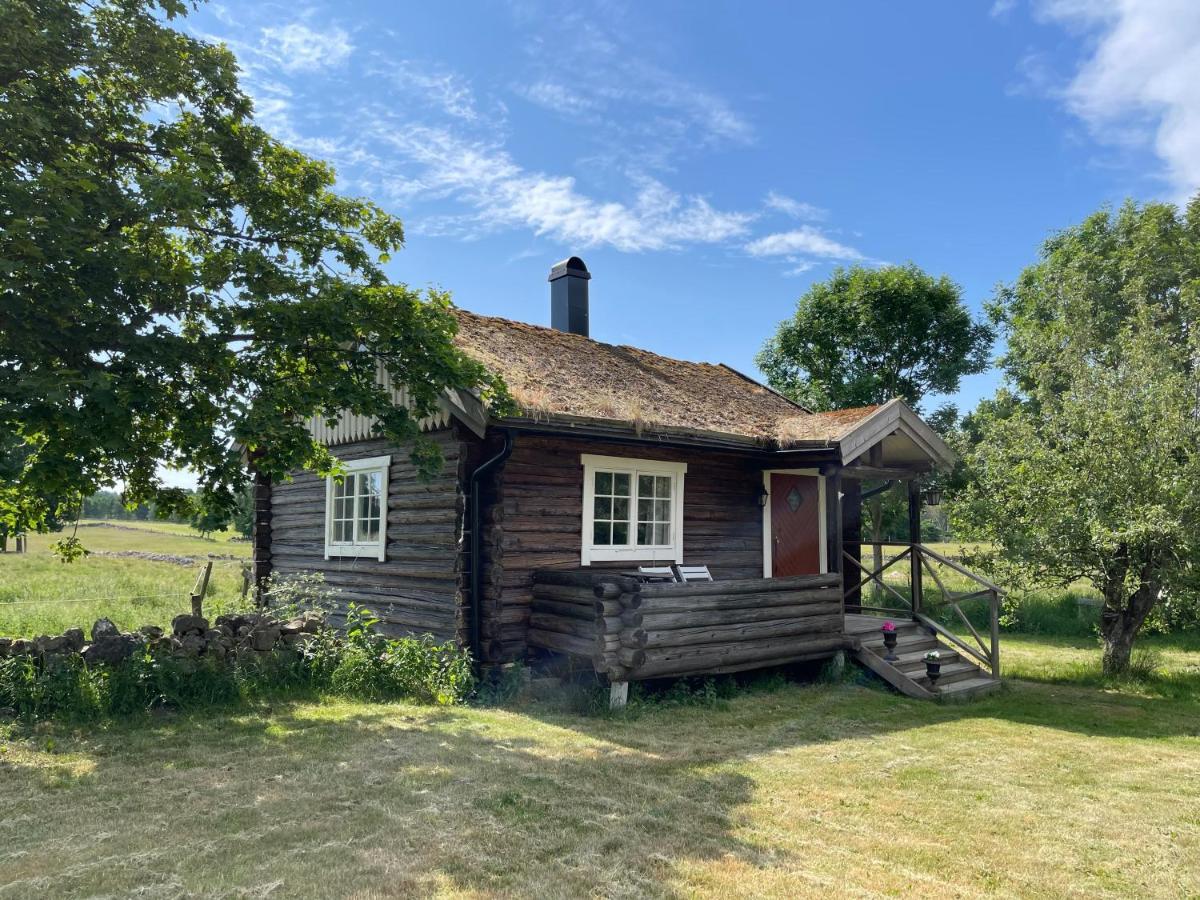 Backgardens Timmerstuga Falköping Dış mekan fotoğraf